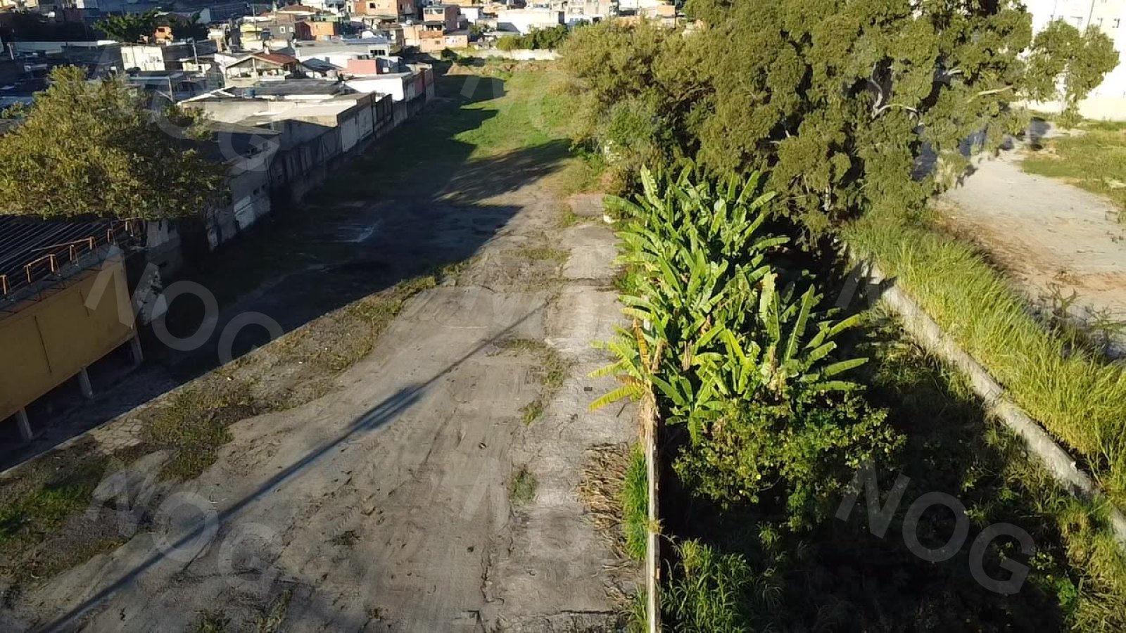 TERRENO/VENDA